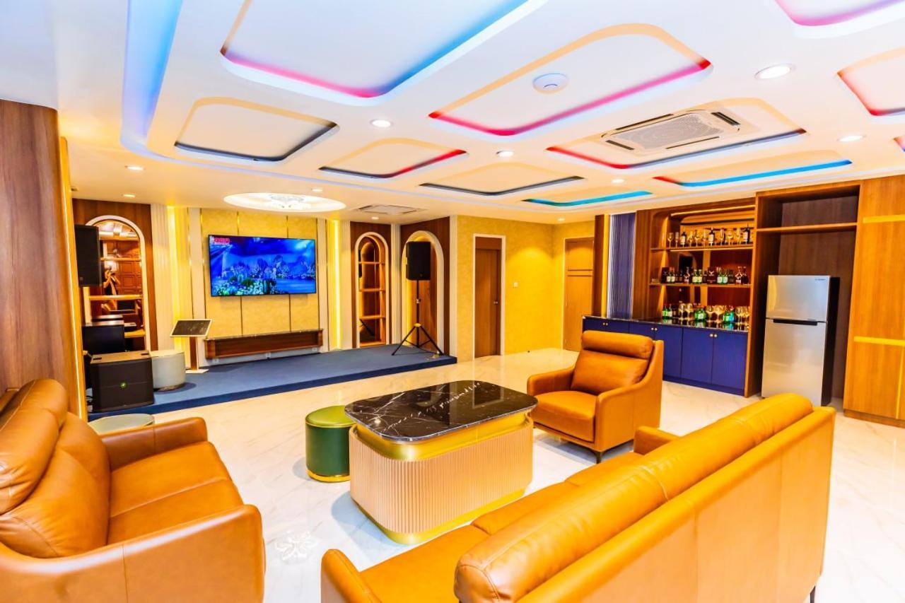 Dynasty Casino Hotel Bavet Exteriör bild